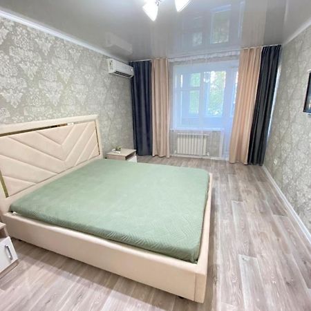 Vip Квартира Центр Oral Exterior photo