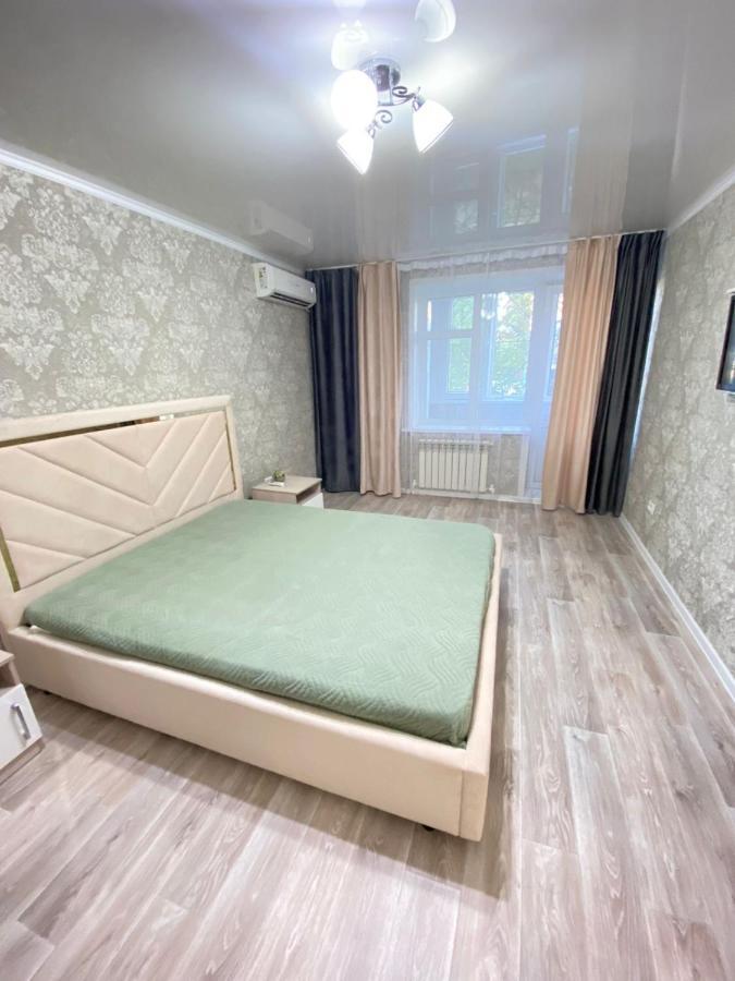 Vip Квартира Центр Oral Exterior photo