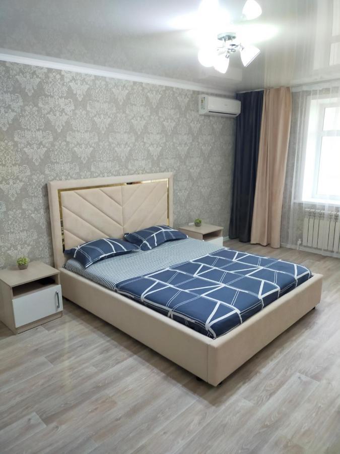 Vip Квартира Центр Oral Exterior photo